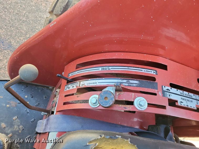 image for item NV9791 1997 Case IH 3220 tractor