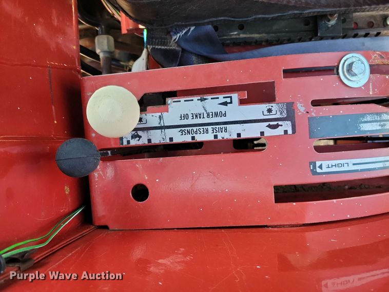 image for item NV9791 1997 Case IH 3220 tractor