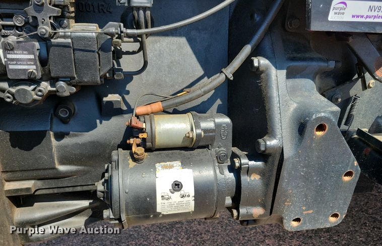 image for item NV9791 1997 Case IH 3220 tractor