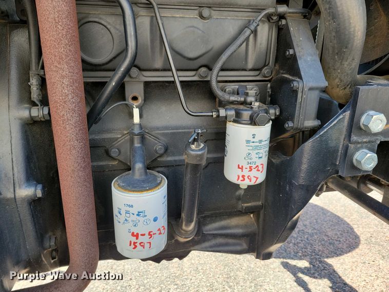 image for item NV9791 1997 Case IH 3220 tractor