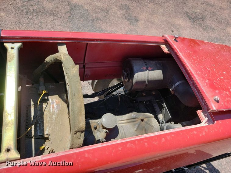 image for item NV9791 1997 Case IH 3220 tractor