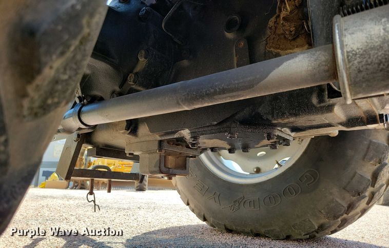 image for item NV9791 1997 Case IH 3220 tractor