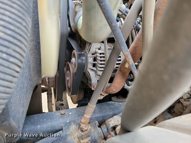 image for item NV9795 2010 International WorkStar 7600 truck cab and chassis