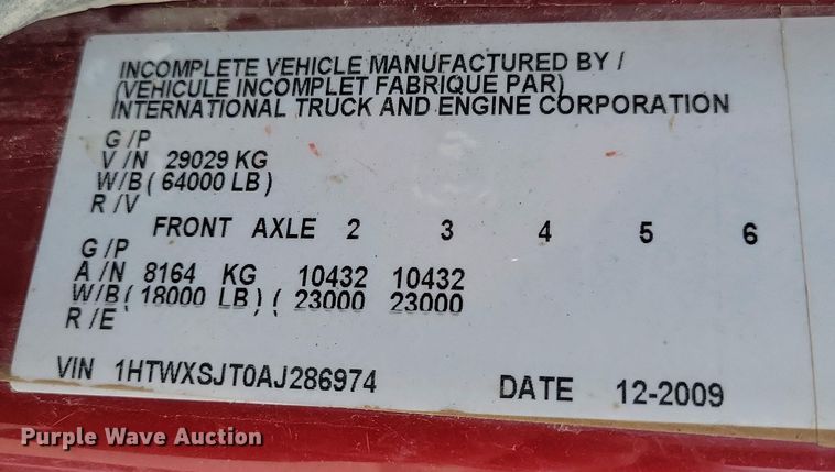 image for item NV9795 2010 International WorkStar 7600 truck cab and chassis