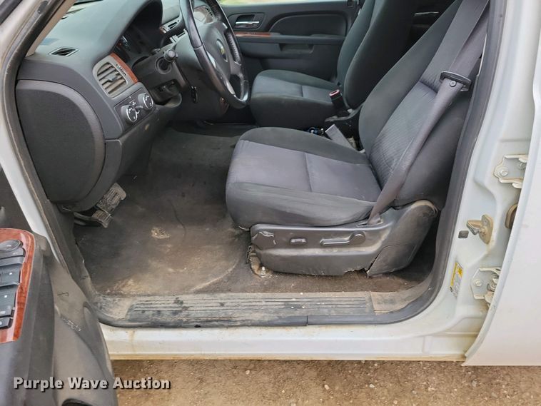 image for item NV9796 2012 Chevrolet Tahoe SUV