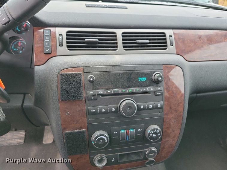 image for item NV9796 2012 Chevrolet Tahoe SUV