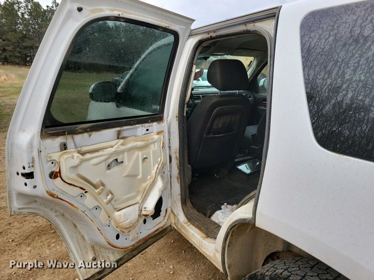 image for item NV9796 2012 Chevrolet Tahoe SUV