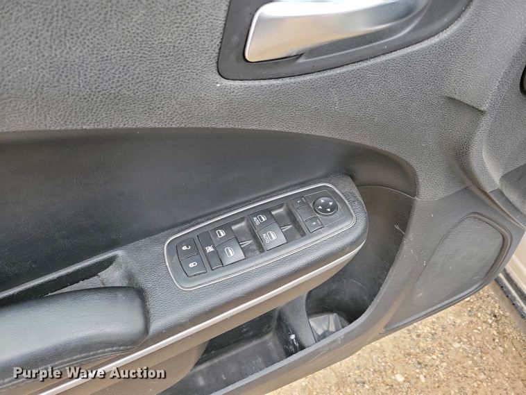 image for item NV9798 2019 Dodge Charger Police 