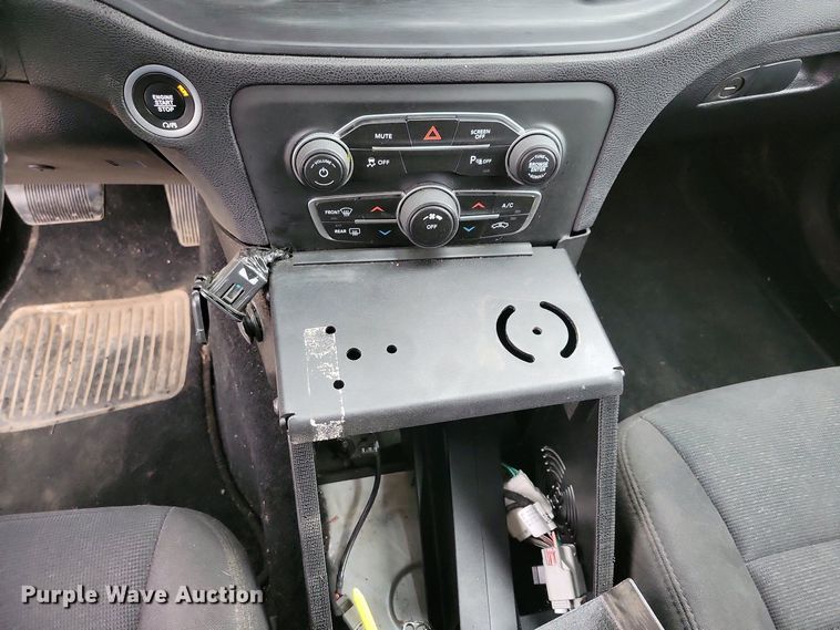 image for item NV9798 2019 Dodge Charger Police 