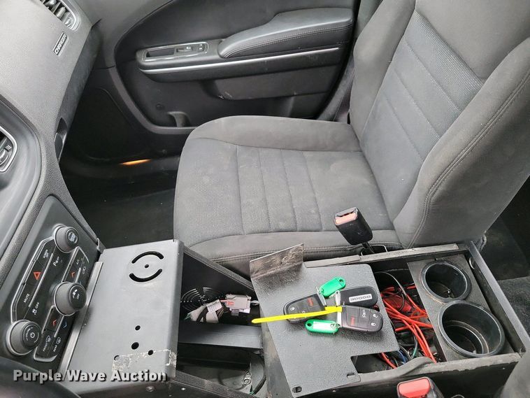 image for item NV9798 2019 Dodge Charger Police 