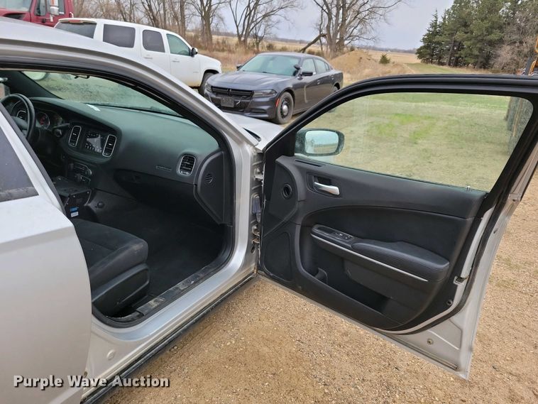 image for item NV9798 2019 Dodge Charger Police 