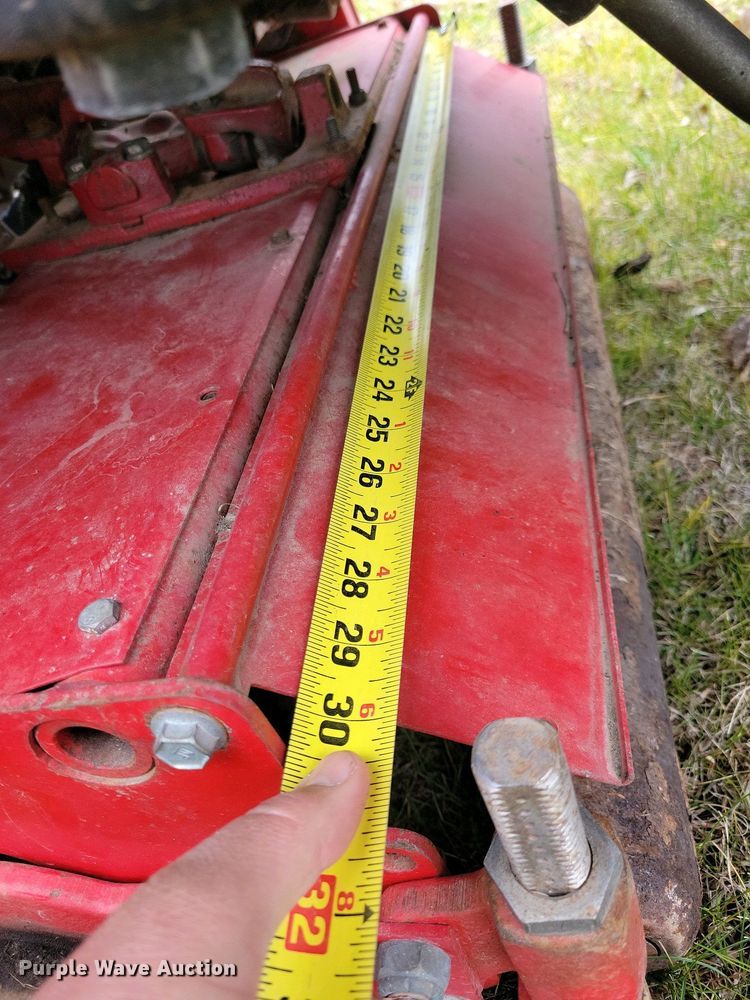 image for item NV9804 Toro Reelmaster 335D reel mower