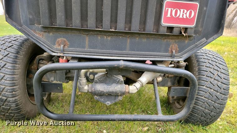 image for item NV9804 Toro Reelmaster 335D reel mower