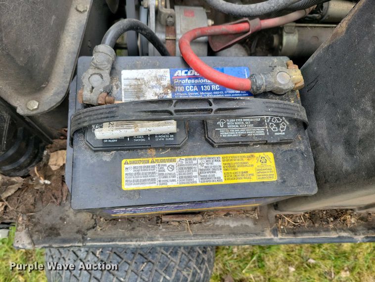 image for item NV9804 Toro Reelmaster 335D reel mower