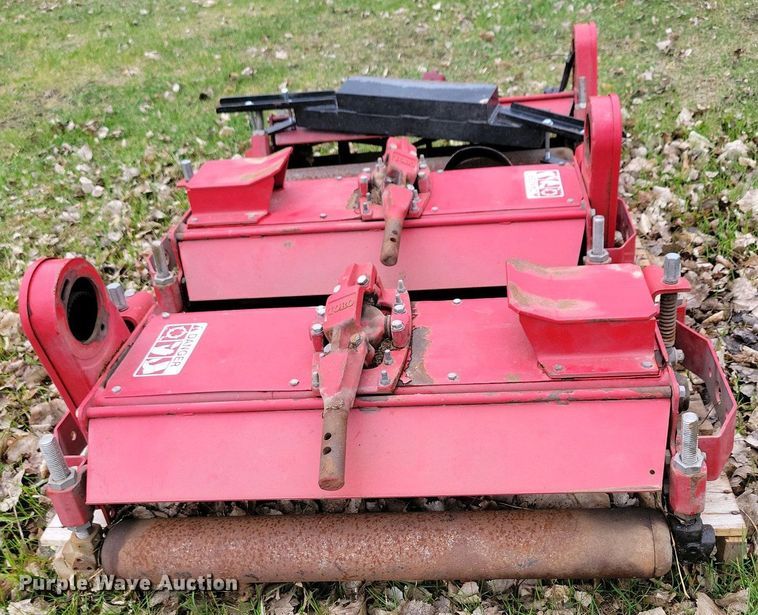 image for item NV9804 Toro Reelmaster 335D reel mower