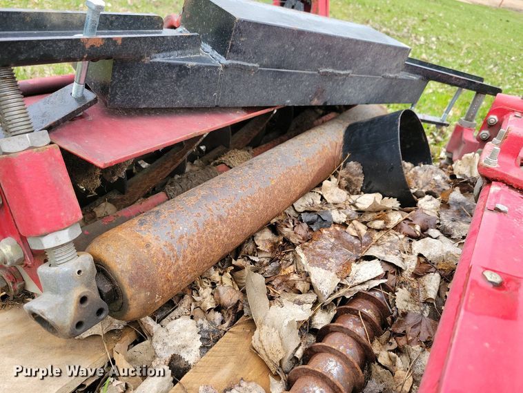 image for item NV9804 Toro Reelmaster 335D reel mower