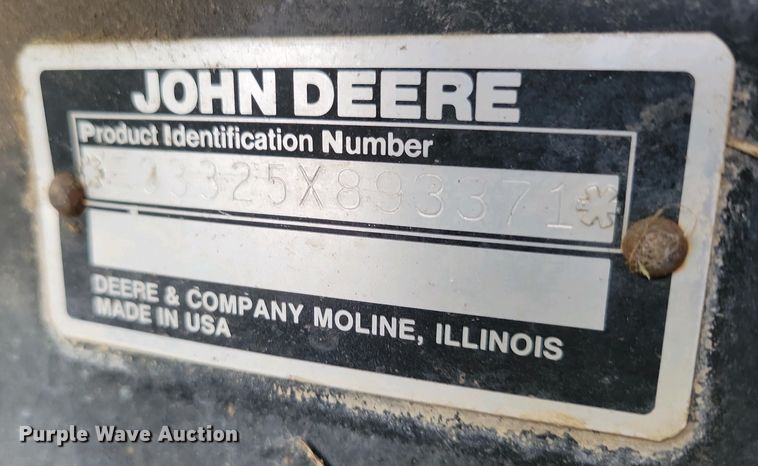 image for item NV9805 John Deere 3325 reel mower
