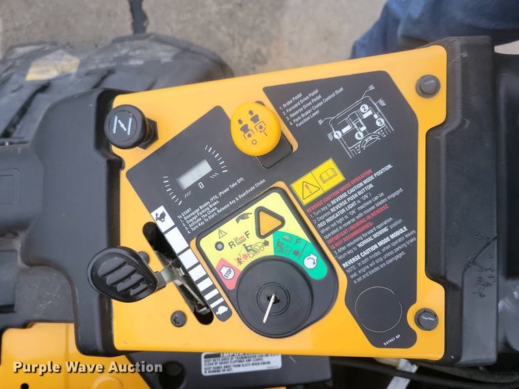 image for item NV9808 2019 Cub Cadet Z-Force S ZTR lawn mower