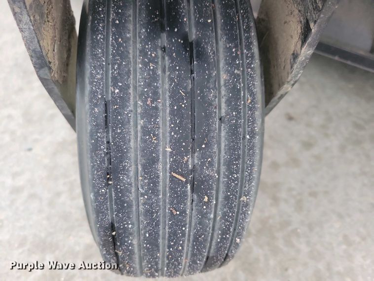 image for item NV9808 2019 Cub Cadet Z-Force S ZTR lawn mower