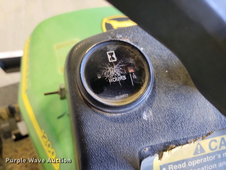 image for item NV9818 John Deere 1200A bunker rake