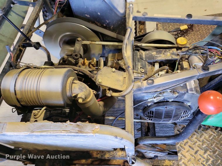 image for item NV9818 John Deere 1200A bunker rake