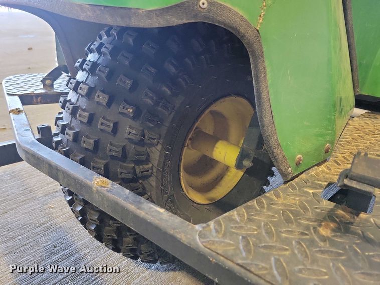 image for item NV9818 John Deere 1200A bunker rake