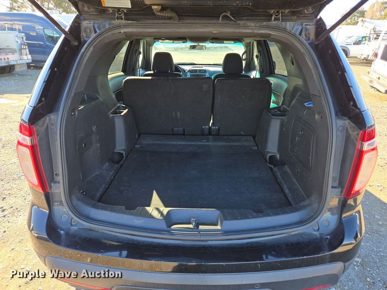 image for item YA0319 2013 Ford  Explorer Police Interceptor SUV