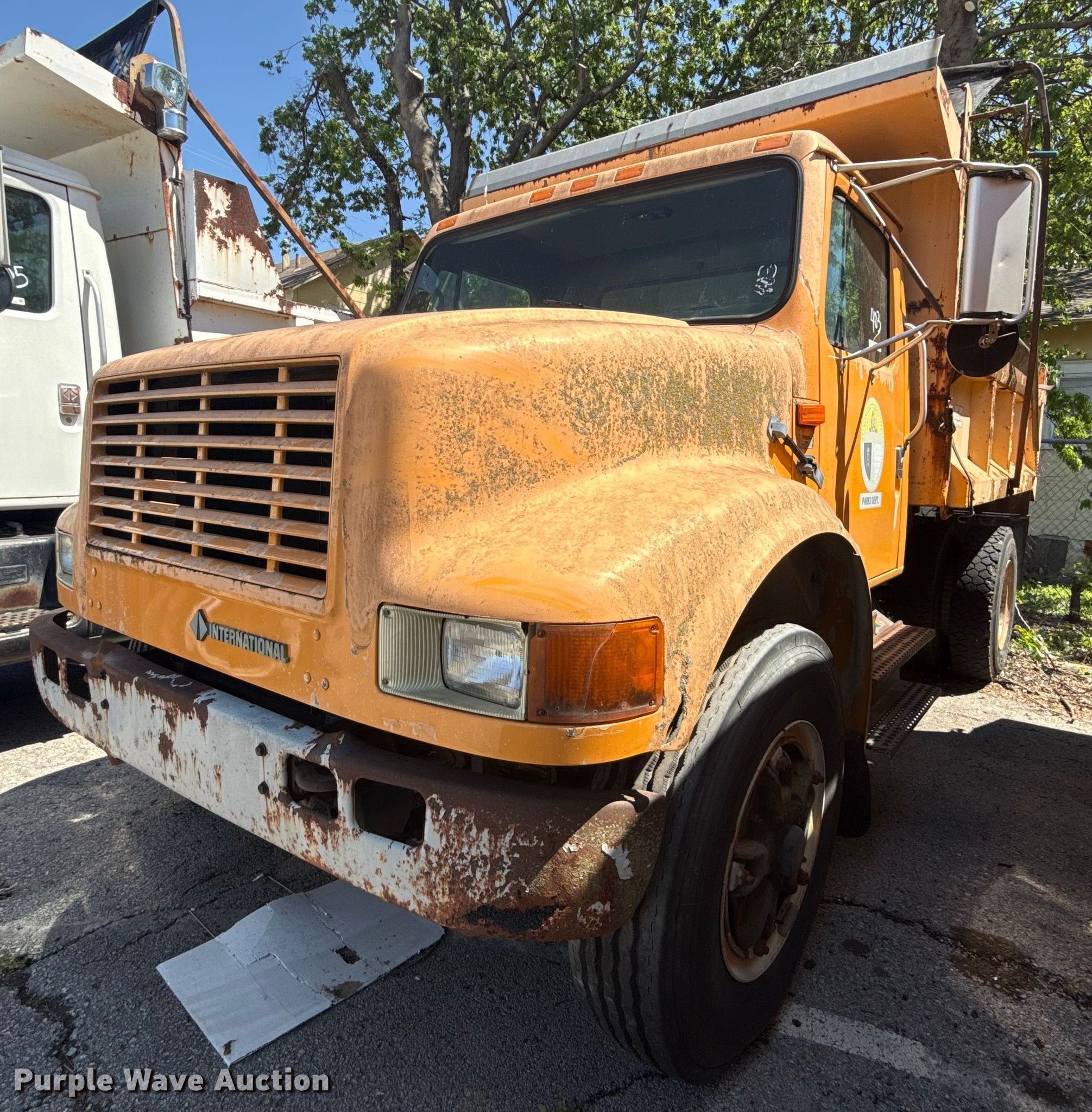 1992 International 4900 dump truck in Tulsa, OK | Item EG8347 sold