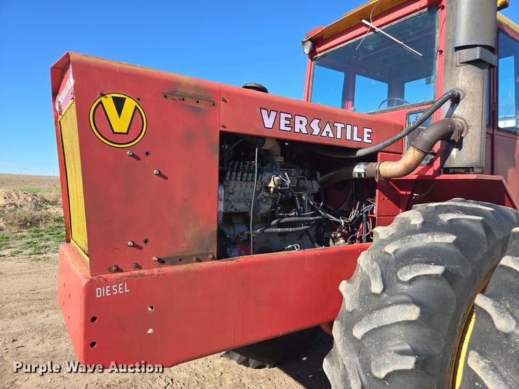 image for item DE2173 1979 Versatile 900 4WD tractor