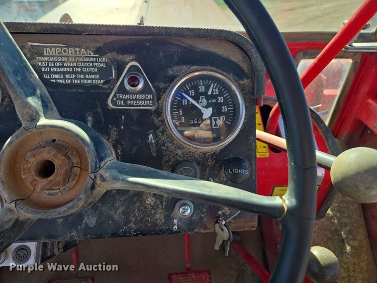 image for item DE2173 1979 Versatile 900 4WD tractor