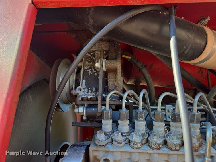 image for item DE2173 1979 Versatile 900 4WD tractor