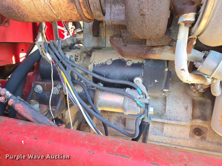 image for item DE2173 1979 Versatile 900 4WD tractor