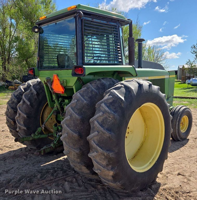 image for item DE2174 1974 John Deere 4430 tractor