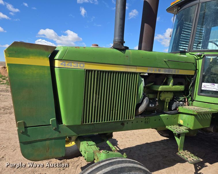 image for item DE2174 1974 John Deere 4430 tractor