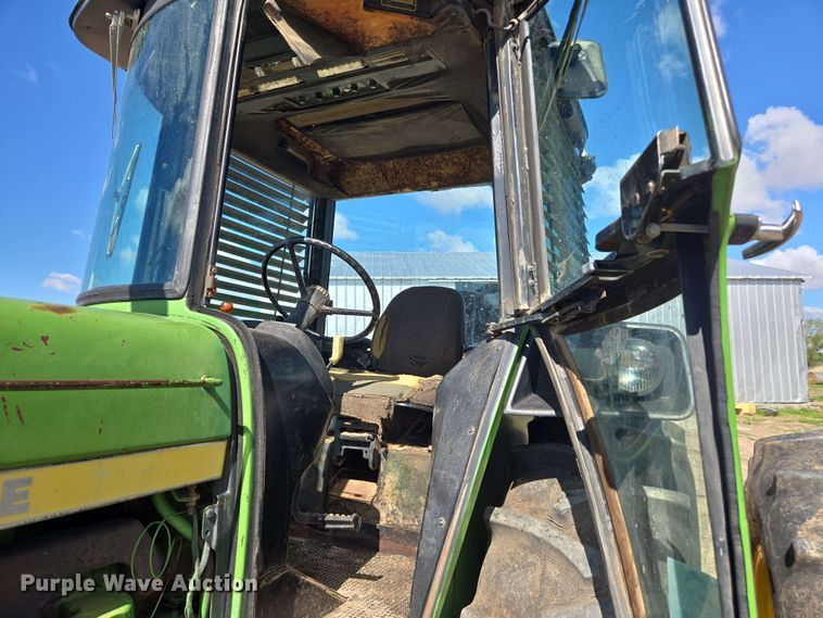 image for item DE2174 1974 John Deere 4430 tractor