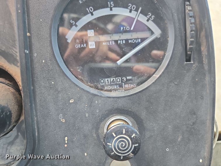 image for item DE2174 1974 John Deere 4430 tractor