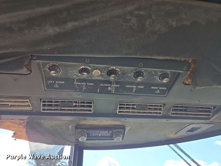 image for item DE2174 1974 John Deere 4430 tractor