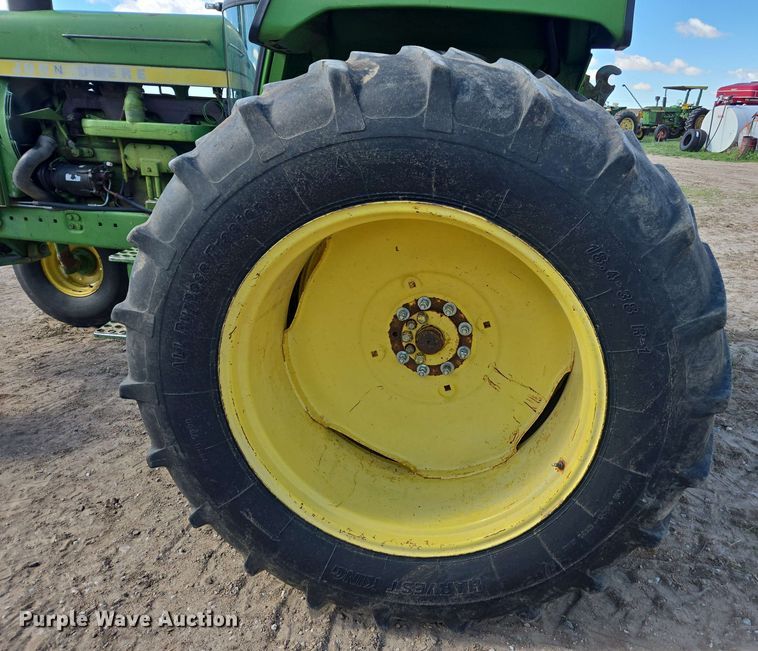 image for item DE2174 1974 John Deere 4430 tractor
