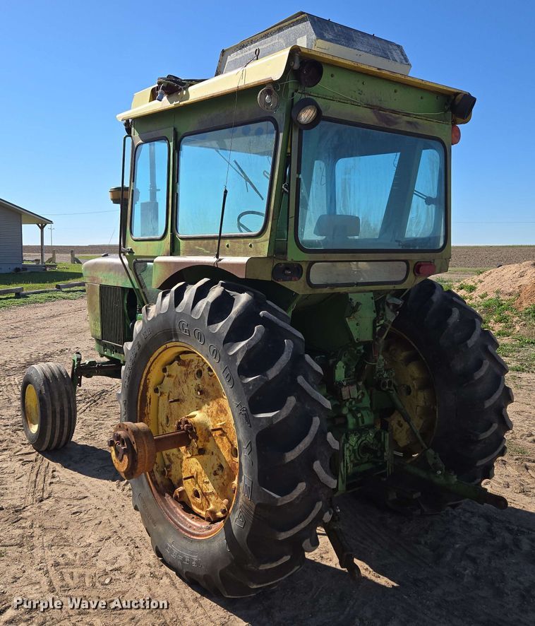 image for item DE2175 1970 John Deere 4020 tractor