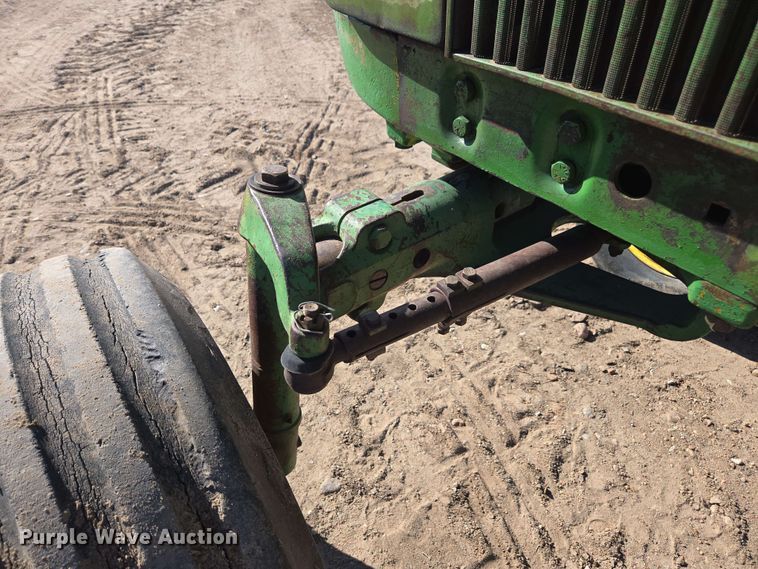 image for item DE2175 1970 John Deere 4020 tractor