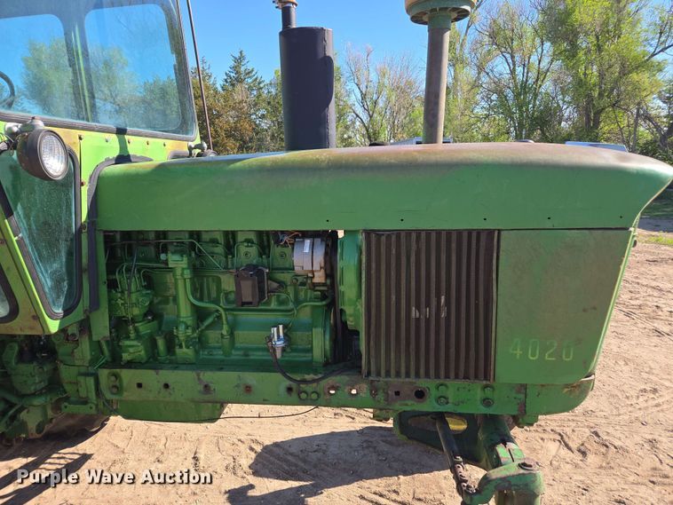 image for item DE2175 1970 John Deere 4020 tractor