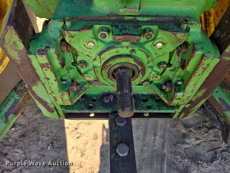 image for item DE2175 1970 John Deere 4020 tractor