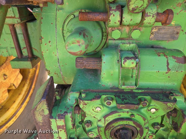 image for item DE2175 1970 John Deere 4020 tractor