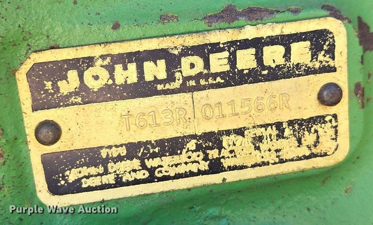 image for item DE2176 1971 John Deere 4320 tractor