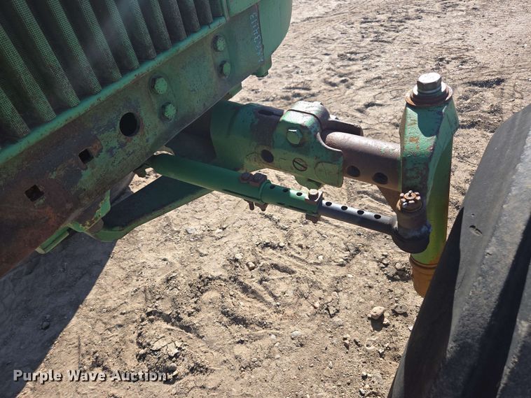 image for item DE2177 1970 John Deere 4020 tractor