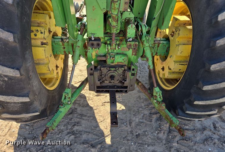 image for item DE2177 1970 John Deere 4020 tractor