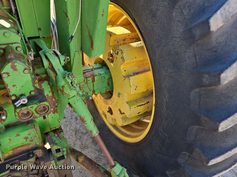 image for item DE2177 1970 John Deere 4020 tractor