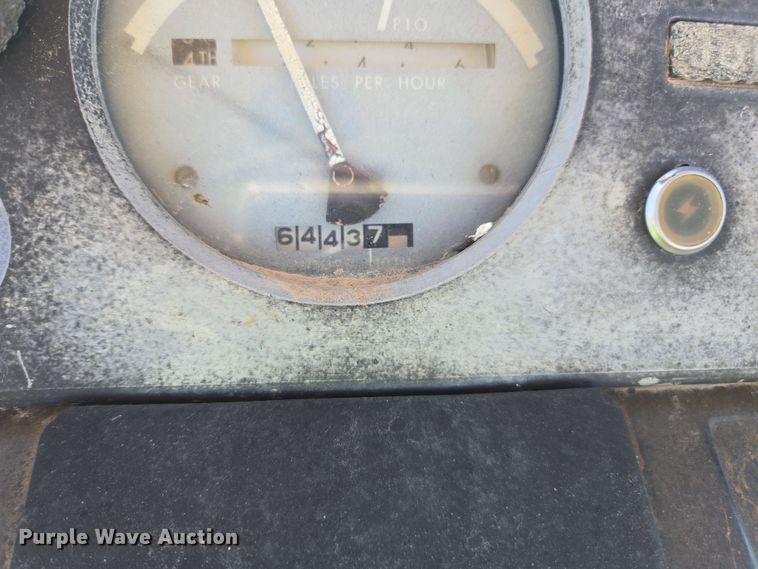 image for item DE2177 1970 John Deere 4020 tractor