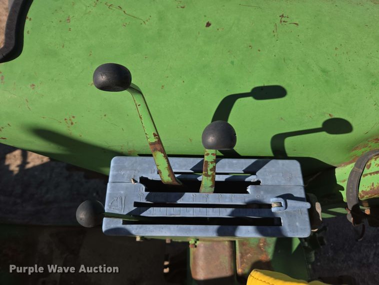 image for item DE2177 1970 John Deere 4020 tractor