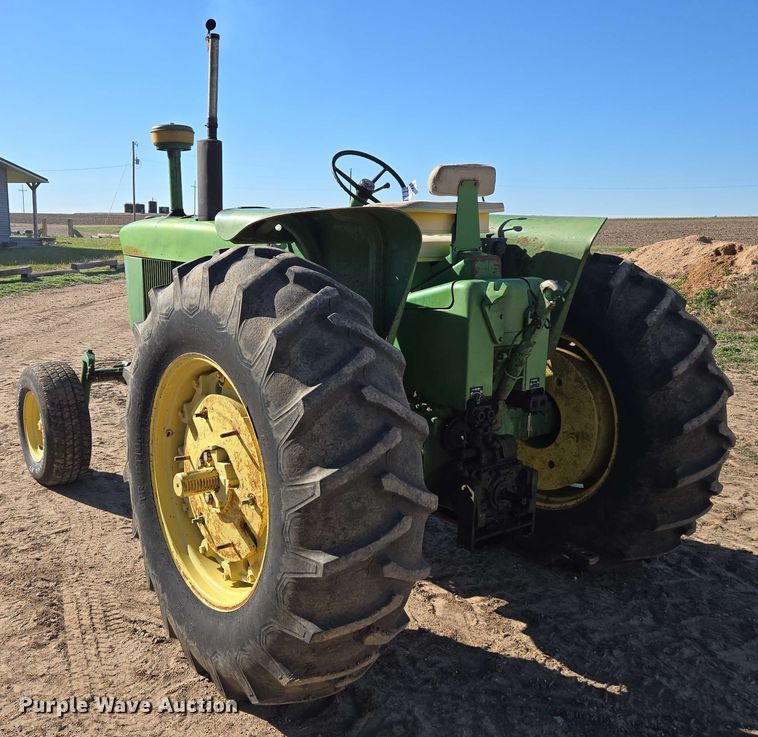 image for item DE2178 1970 John Deere 4020 tractor